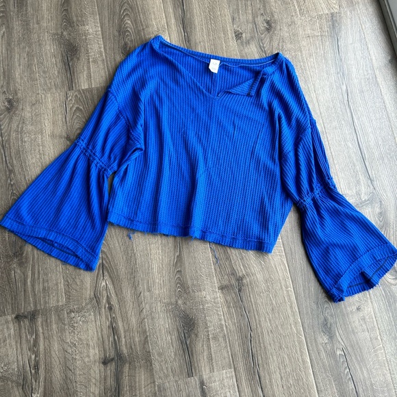 2/$60 Free People we the free royal blue small flare ballon lantern sleeve boho - Picture 3 of 9